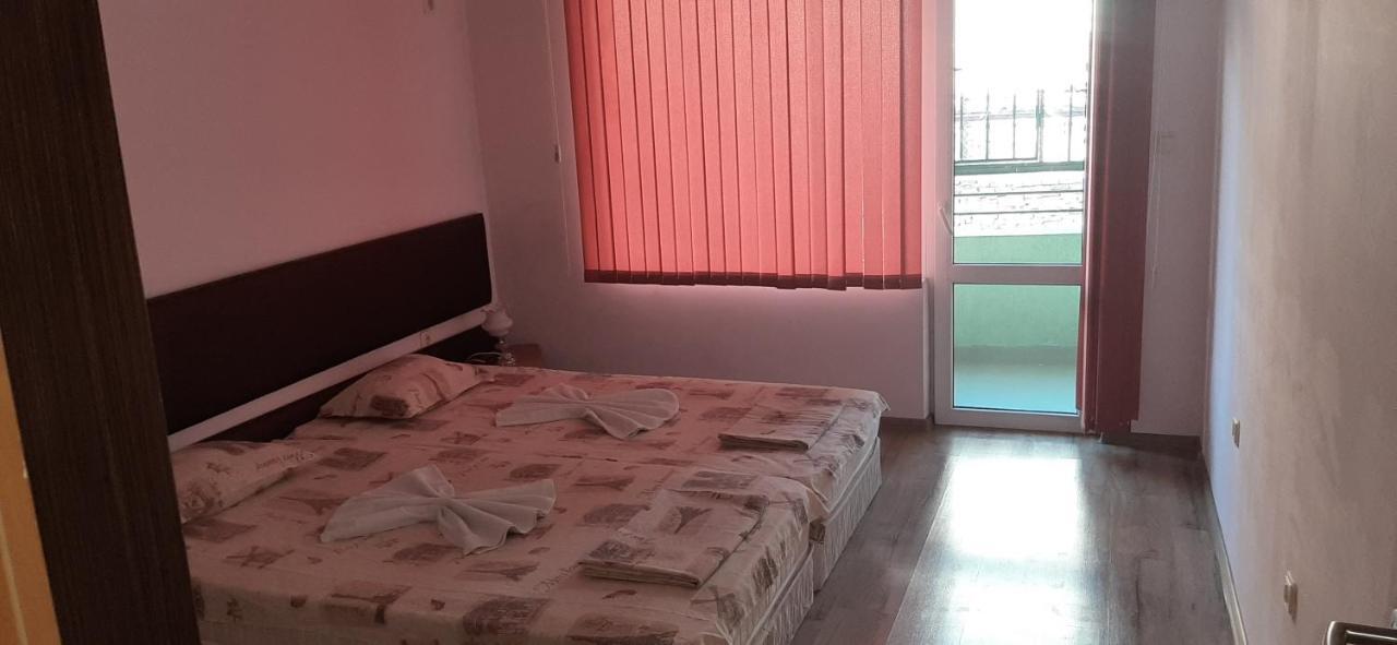 Burgas Studio Nova Apartment Ngoại thất bức ảnh